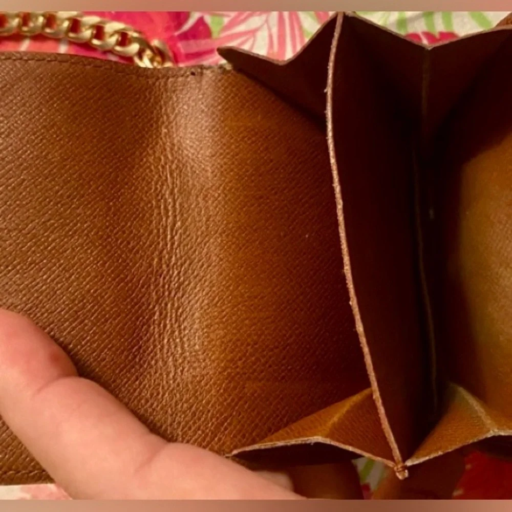 Louis Vuitton Brown and Gold Chain Wallet - Picture 9 of 11